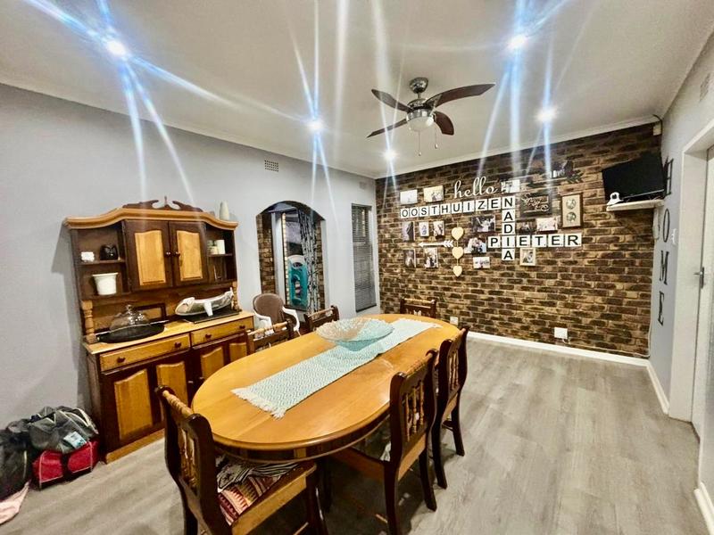 To Let 4 Bedroom Property for Rent in Vanderbijlpark SE 3 Gauteng