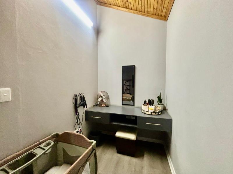 To Let 4 Bedroom Property for Rent in Vanderbijlpark SE 3 Gauteng