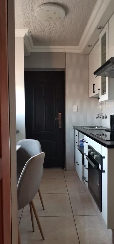 2 Bedroom Property for Sale in Beverley Hills Gauteng