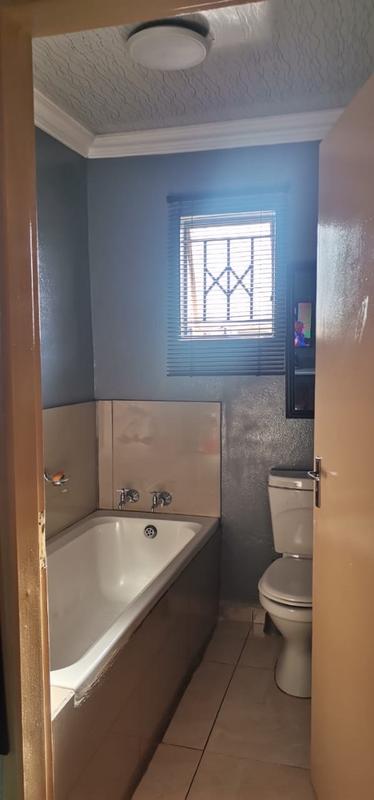 2 Bedroom Property for Sale in Beverley Hills Gauteng