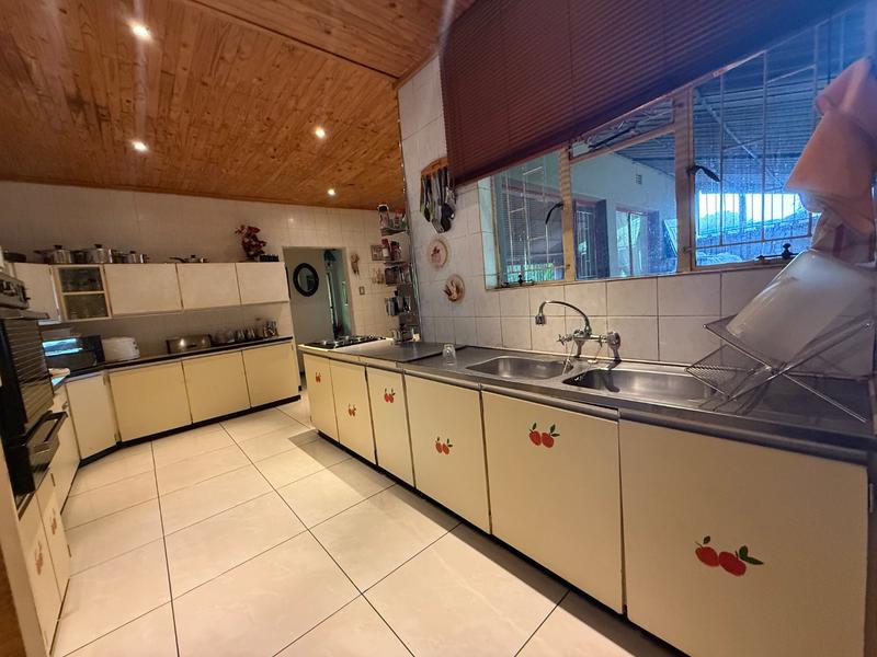 3 Bedroom Property for Sale in Bonanne Gauteng