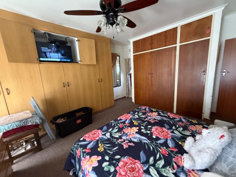 4 Bedroom Property for Sale in Duncanville Gauteng