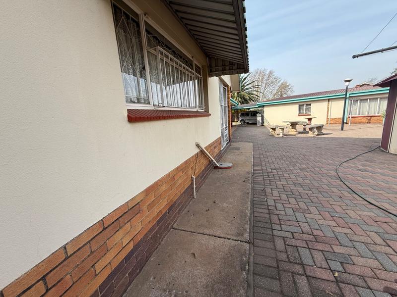 4 Bedroom Property for Sale in Duncanville Gauteng