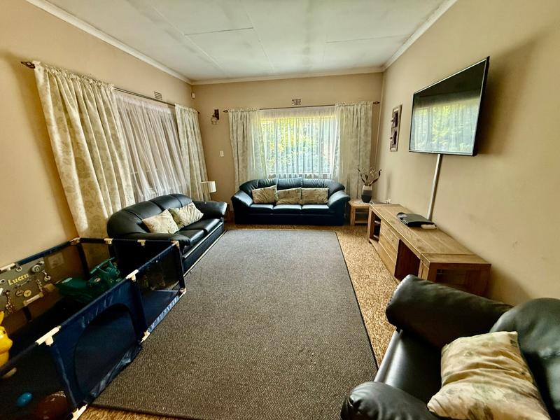 3 Bedroom Property for Sale in Flora Gardens Gauteng