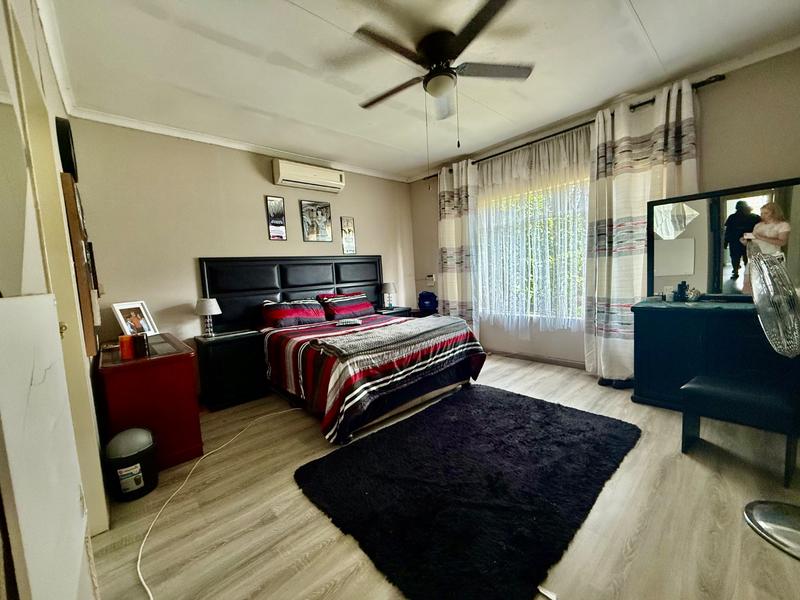 3 Bedroom Property for Sale in Flora Gardens Gauteng