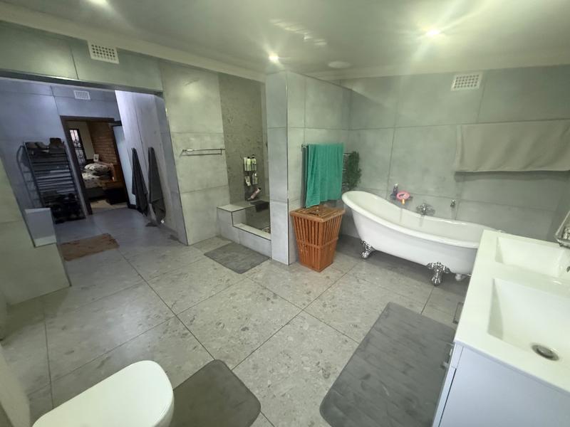3 Bedroom Property for Sale in Flora Gardens Gauteng
