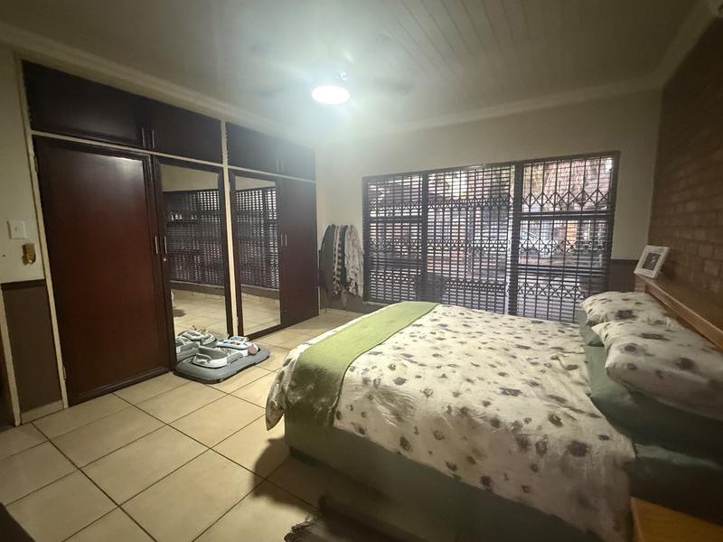 3 Bedroom Property for Sale in Flora Gardens Gauteng