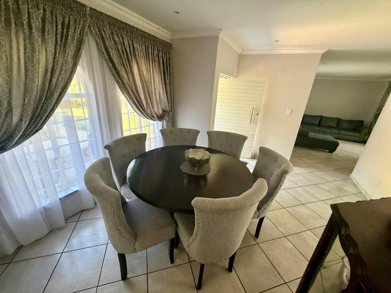 4 Bedroom Property for Sale in Flora Gardens Gauteng