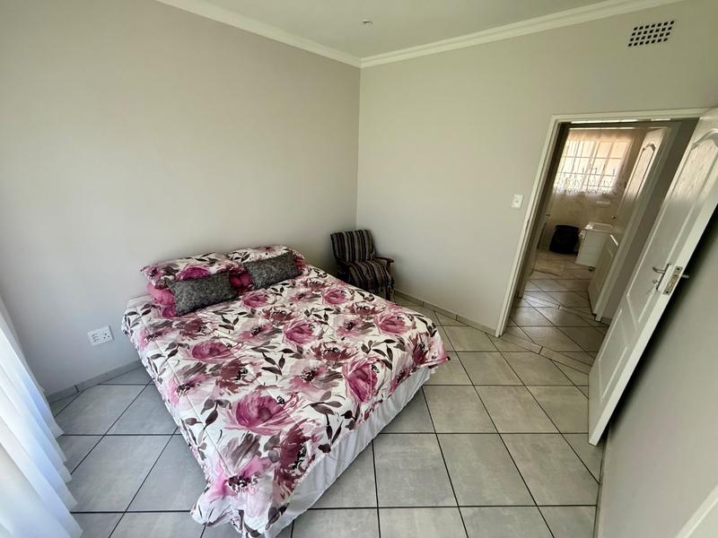 4 Bedroom Property for Sale in Flora Gardens Gauteng