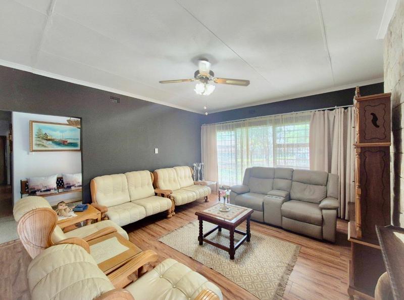 3 Bedroom Property for Sale in Flora Gardens Gauteng