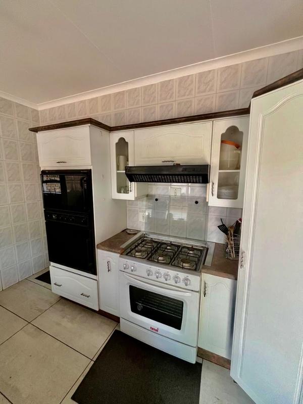 3 Bedroom Property for Sale in Flora Gardens Gauteng