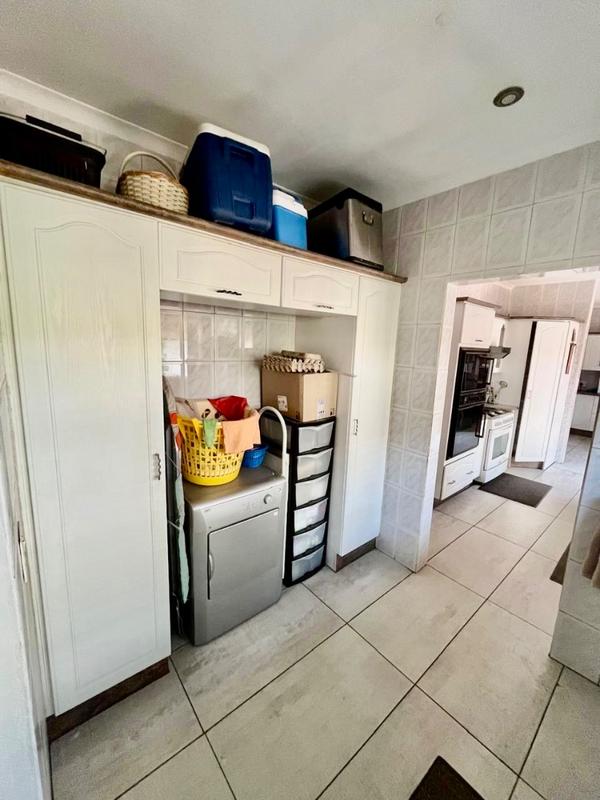 3 Bedroom Property for Sale in Flora Gardens Gauteng