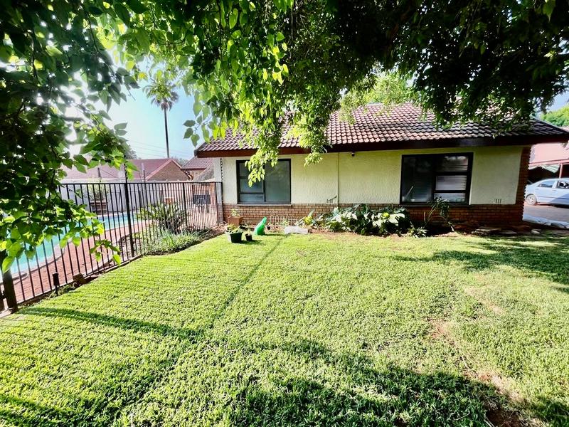 3 Bedroom Property for Sale in Flora Gardens Gauteng