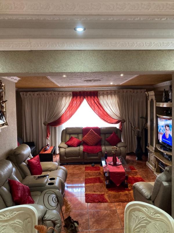 3 Bedroom Property for Sale in Sebokeng Zone 12 Gauteng