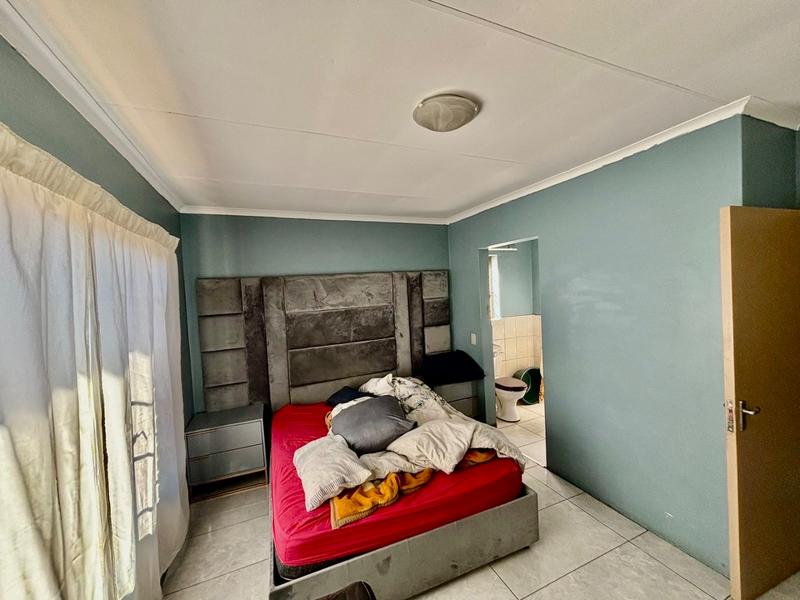 2 Bedroom Property for Sale in Sylviavale Gauteng