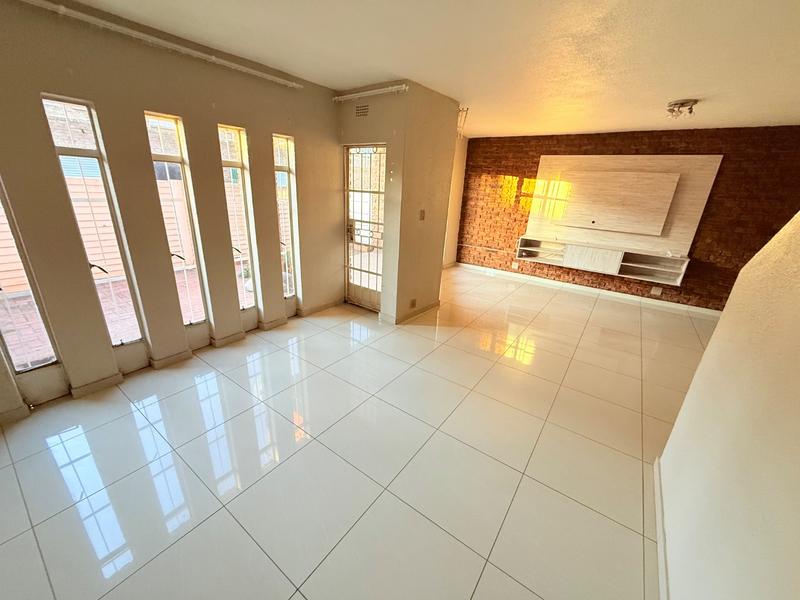 3 Bedroom Property for Sale in Vanderbijlpark CE 1 Gauteng