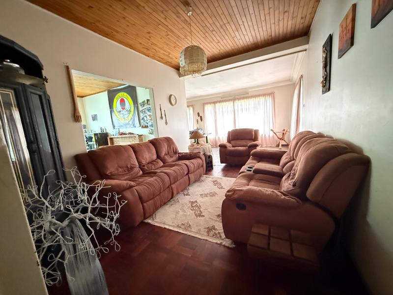 4 Bedroom Property for Sale in Vanderbijlpark CE 1 Gauteng