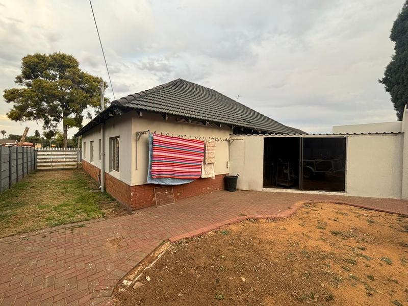 3 Bedroom Property for Sale in Vanderbijlpark CE 1 Gauteng