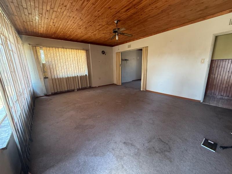 4 Bedroom Property for Sale in Vanderbijlpark CE 2 Gauteng