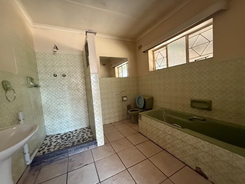 4 Bedroom Property for Sale in Vanderbijlpark CE 2 Gauteng