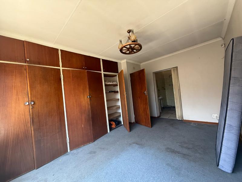 4 Bedroom Property for Sale in Vanderbijlpark CE 2 Gauteng