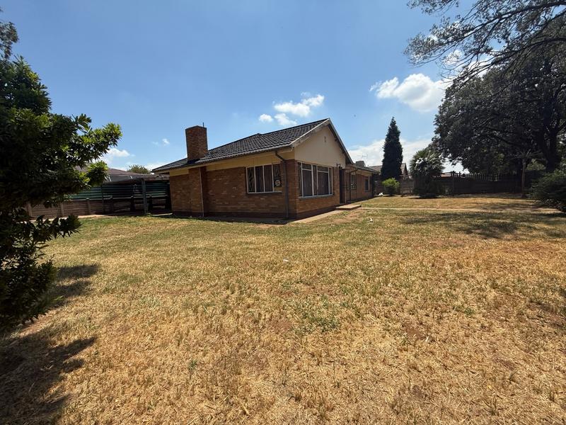 4 Bedroom Property for Sale in Vanderbijlpark CE 2 Gauteng