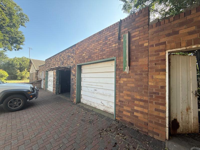 3 Bedroom Property for Sale in Vanderbijlpark CE 2 Gauteng