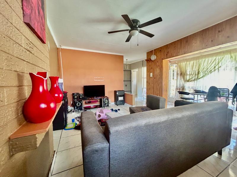 3 Bedroom Property for Sale in Vanderbijlpark CE 2 Gauteng