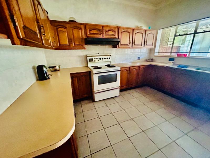 4 Bedroom Property for Sale in Vanderbijlpark CE 2 Gauteng