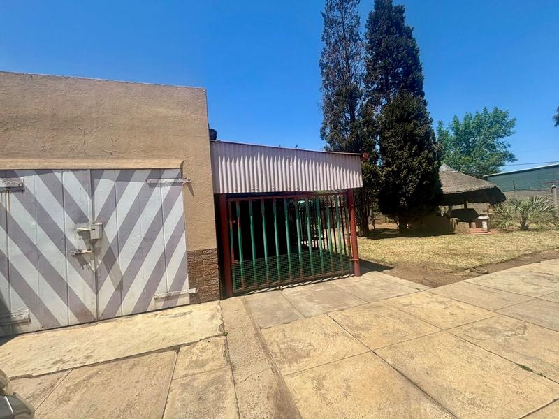 3 Bedroom Property for Sale in Vanderbijlpark CE 2 Gauteng