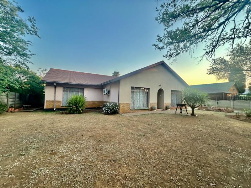 3 Bedroom Property for Sale in Vanderbijlpark CE 2 Gauteng