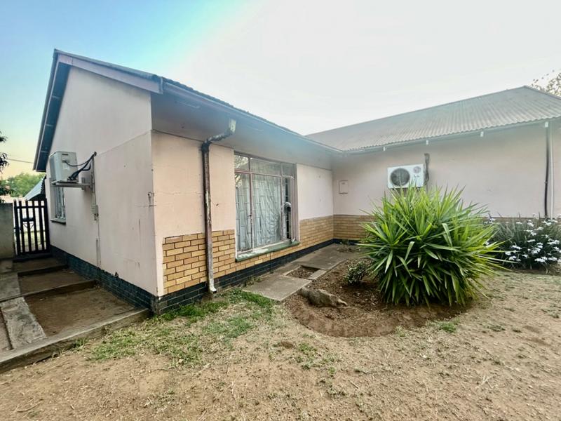 3 Bedroom Property for Sale in Vanderbijlpark CE 2 Gauteng