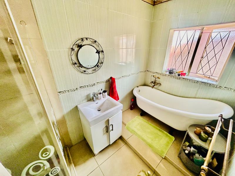 3 Bedroom Property for Sale in Vanderbijlpark CE 2 Gauteng