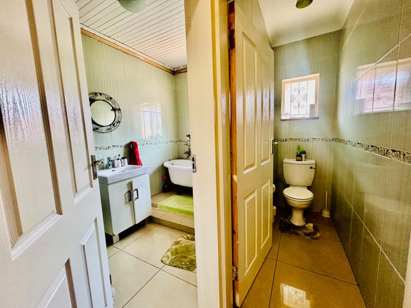 3 Bedroom Property for Sale in Vanderbijlpark CE 2 Gauteng