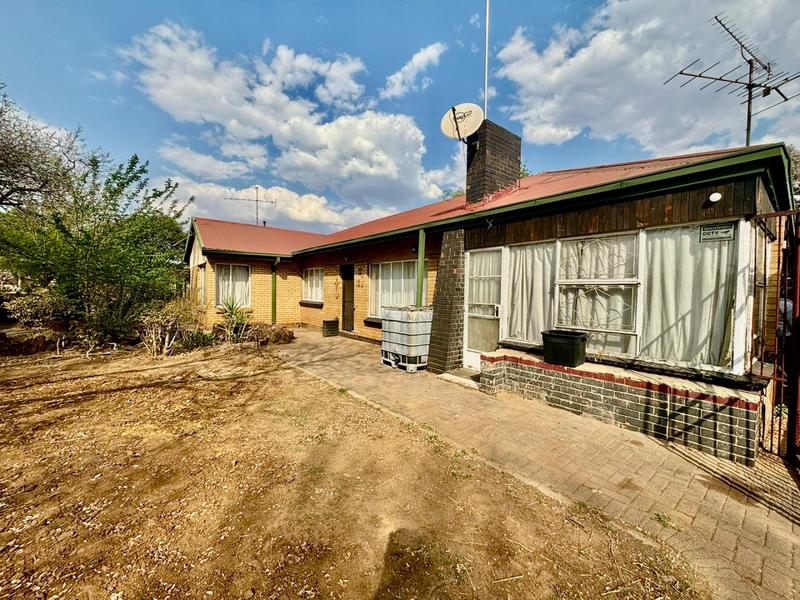 3 Bedroom Property for Sale in Vanderbijlpark CE 2 Gauteng