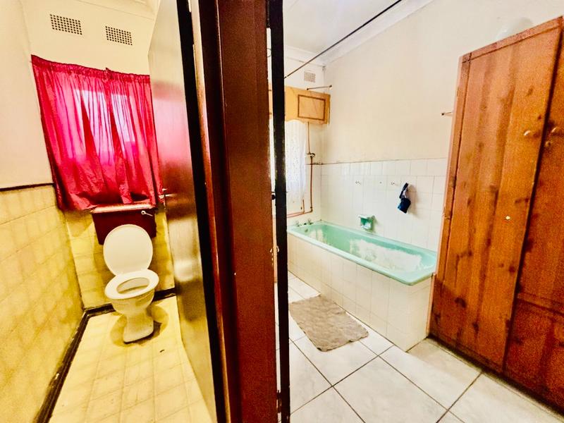3 Bedroom Property for Sale in Vanderbijlpark CE 2 Gauteng