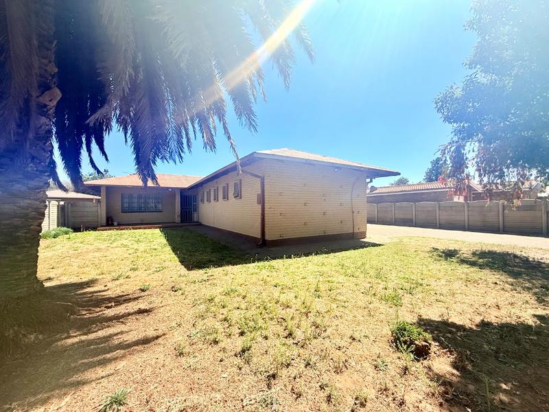 3 Bedroom Property for Sale in Vanderbijlpark CE 2 Gauteng