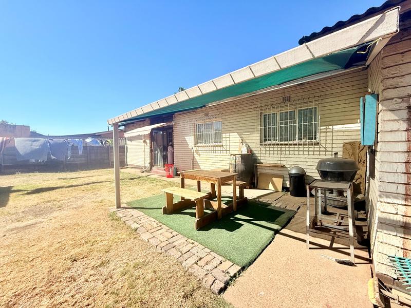 3 Bedroom Property for Sale in Vanderbijlpark CE 2 Gauteng