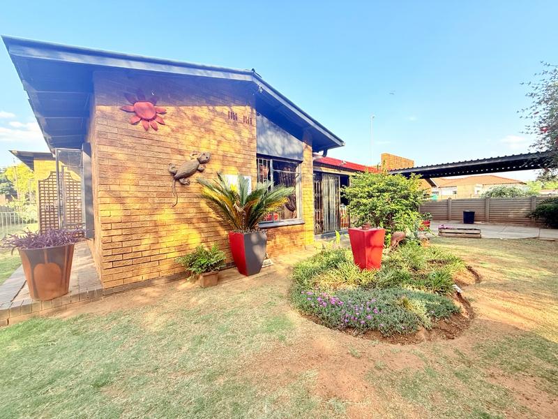 3 Bedroom Property for Sale in Vanderbijlpark CE 2 Gauteng