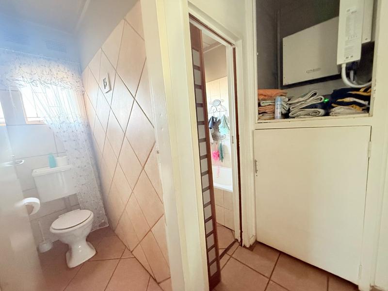 3 Bedroom Property for Sale in Vanderbijlpark CE 2 Gauteng