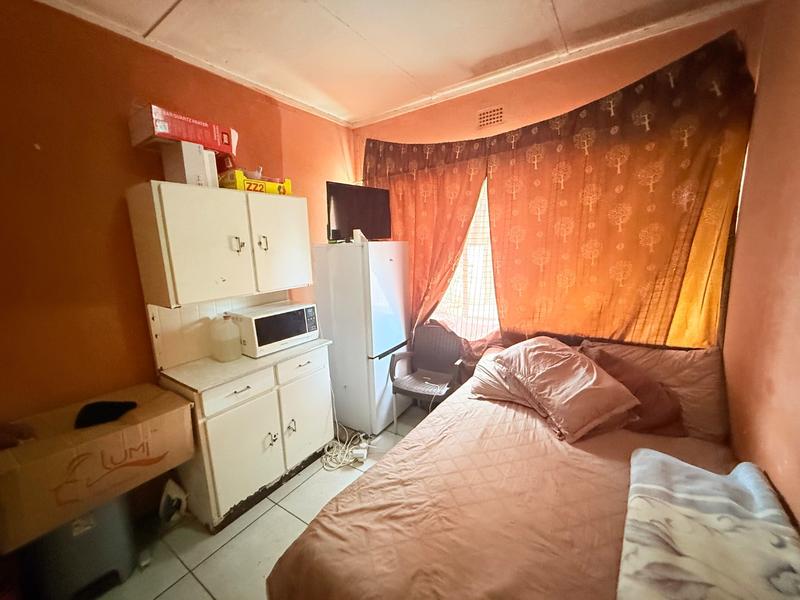 8 Bedroom Property for Sale in Vanderbijlpark CE 2 Gauteng