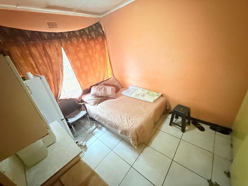 8 Bedroom Property for Sale in Vanderbijlpark CE 2 Gauteng