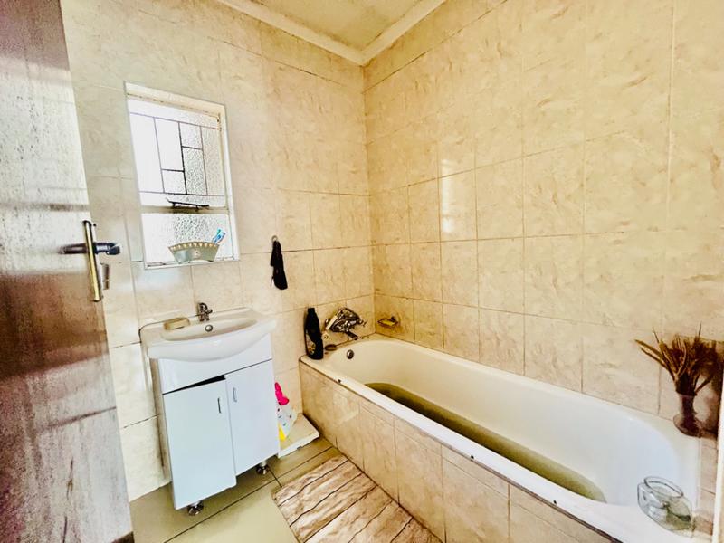 3 Bedroom Property for Sale in Vanderbijlpark CE Gauteng