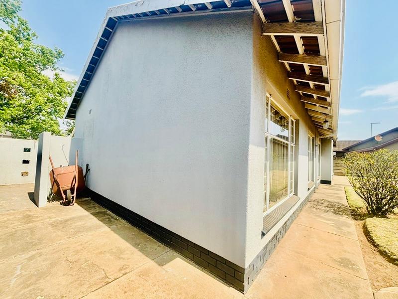 3 Bedroom Property for Sale in Vanderbijlpark CE Gauteng