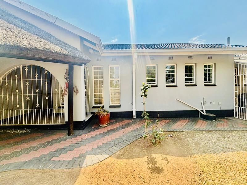 3 Bedroom Property for Sale in Vanderbijlpark CE Gauteng