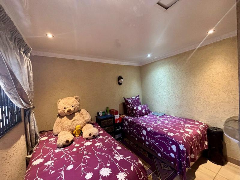 4 Bedroom Property for Sale in Vanderbijlpark CE Gauteng