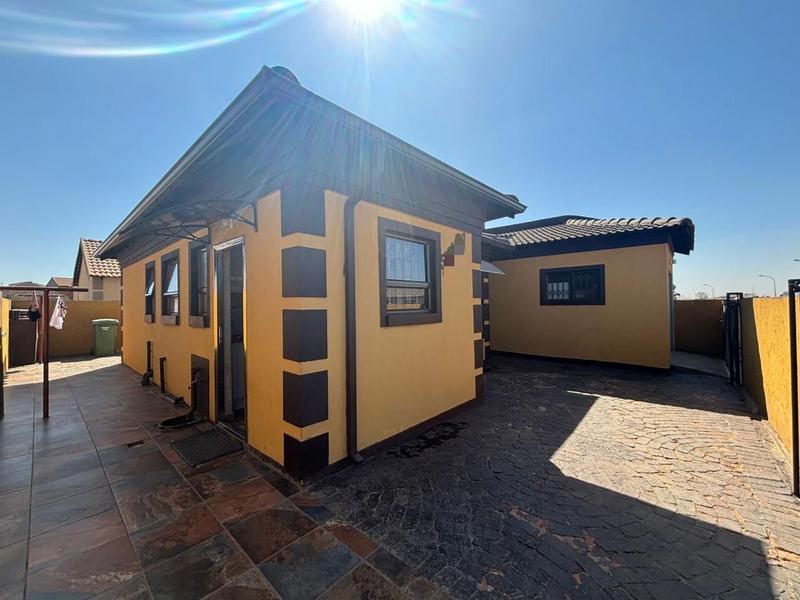 4 Bedroom Property for Sale in Vanderbijlpark CE Gauteng