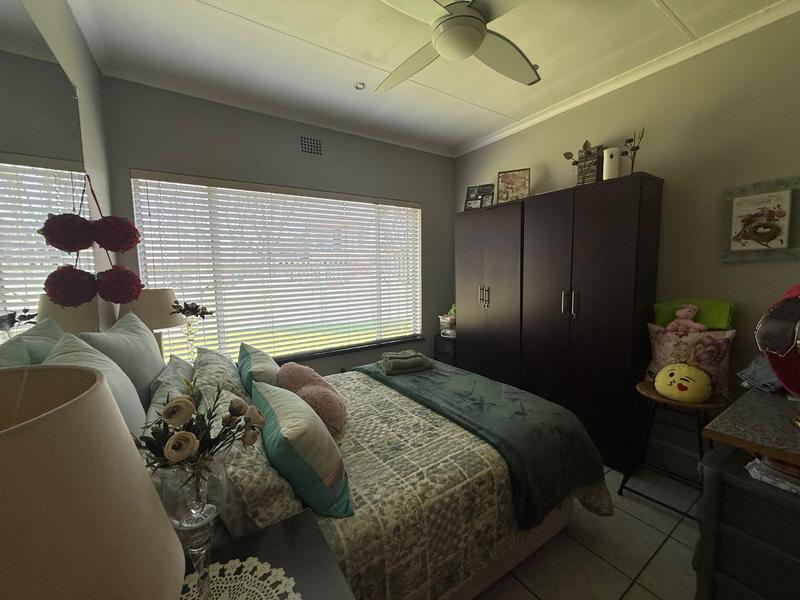 3 Bedroom Property for Sale in Vanderbijlpark CE 4 Gauteng