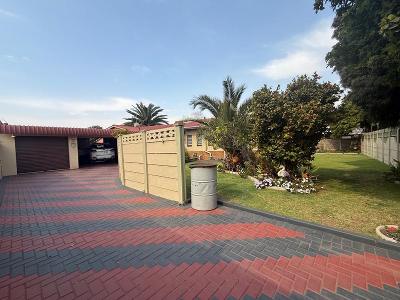 3 Bedroom Property for Sale in Vanderbijlpark CE 4 Gauteng