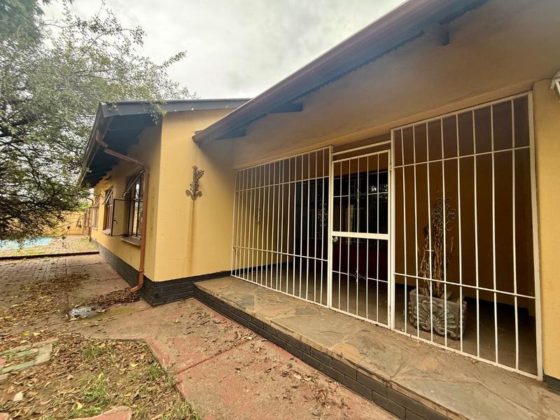 4 Bedroom Property for Sale in Vanderbijlpark CE 4 Gauteng
